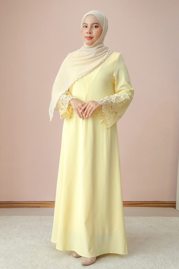 safeena yellow 1