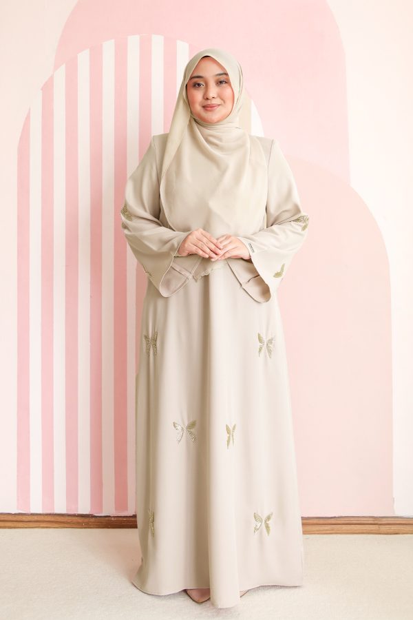 NA 8876 NUDE 3